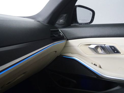 Used 2022 BMW M340i w/ Premium Package image 28