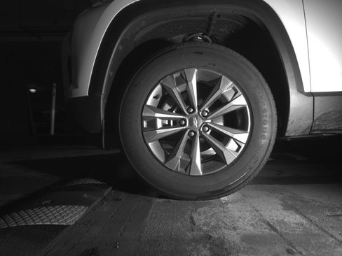 Used 2025 Chevrolet Equinox LT image 12