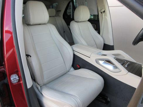 Used 2020 Mercedes-Benz GLE 350 4MATIC image 26