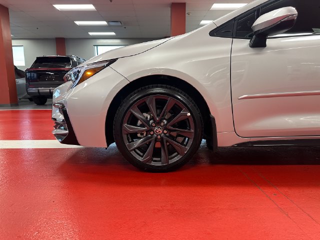 Certified 2026 Toyota Corolla SE FWD image 28