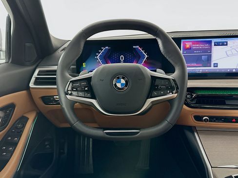 Used 2025 BMW 330i Sedan image 18