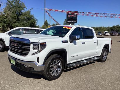 New 2026 GMC Sierra 1500 SLT w/ SLT Premium Plus Package