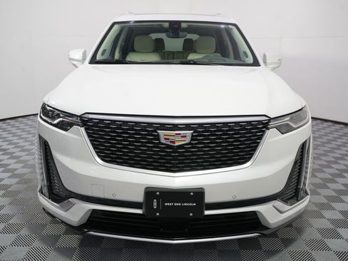 Used 2023 Cadillac XT6 Premium Luxury w/ Technology Package AWD/4WD image 10