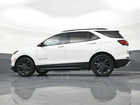 Used 2023 Chevrolet Equinox RS w/ RS Leather Package FWD image 24