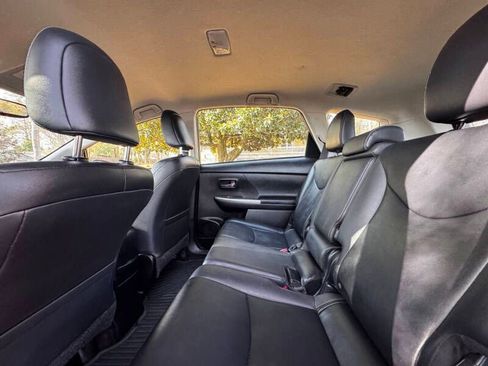Used 2015 Toyota Prius V Five FWD image 12