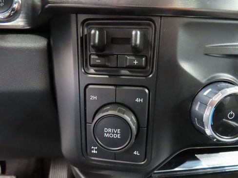 Used 2023 Ford F250 Lariat w/ Lariat Ultimate Package image 71