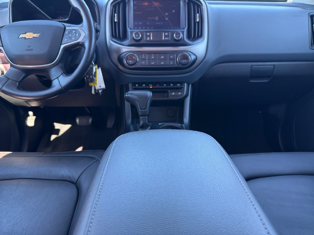Used 2021 Chevrolet Colorado Z71 w/ Safety Package AWD/4WD image 14
