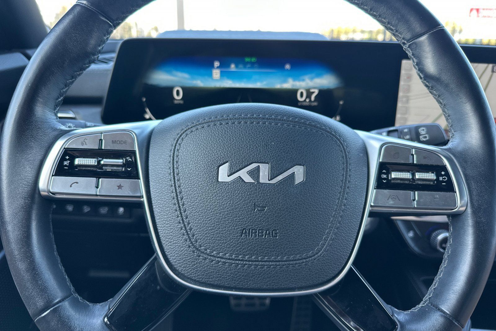 Used 2023 Kia Telluride SX X-Pro AWD/4WD image 35