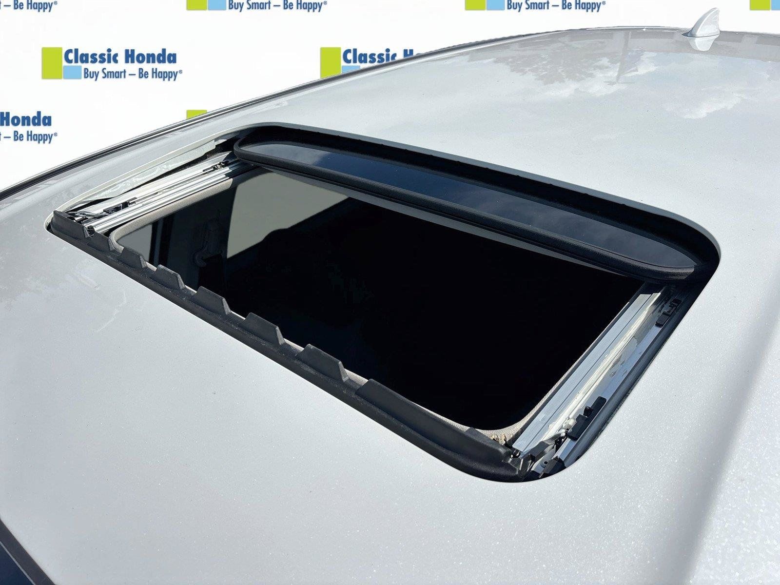 Used 2023 Honda CR-V EX image 25