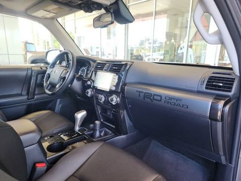 Certified 2023 Toyota 4Runner TRD Off-Road Premium w/ Moonroof Package AWD/4WD image 30