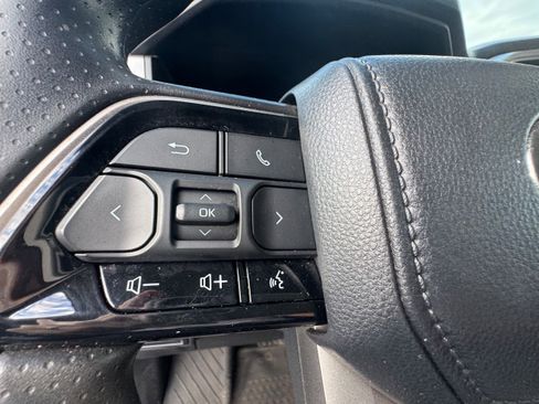 Used 2024 Toyota Tundra SR5 w/ SR5 Convenience Package AWD/4WD image 21