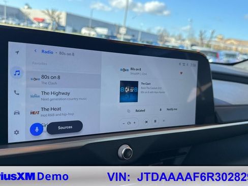 Certified 2024 Toyota Crown Limited image 35