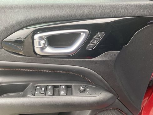 Certified 2022 Jeep Compass Limited w/ (RED) Package image 21