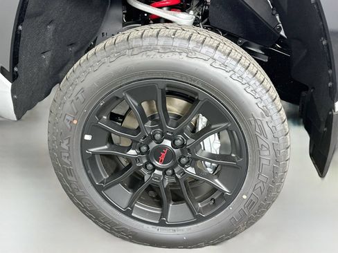 New 2026 Toyota Tundra 1794 Edition w/ TRD Off-Road Package AWD/4WD image 32