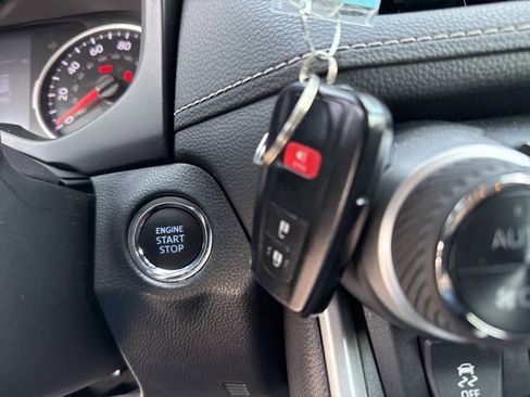 Used 2021 Toyota RAV4 XLE image 36