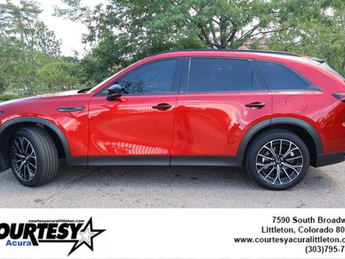Used 2025 MAZDA CX-70 Plug-In Hybrid w/ Premium Plus AWD/4WD image 3