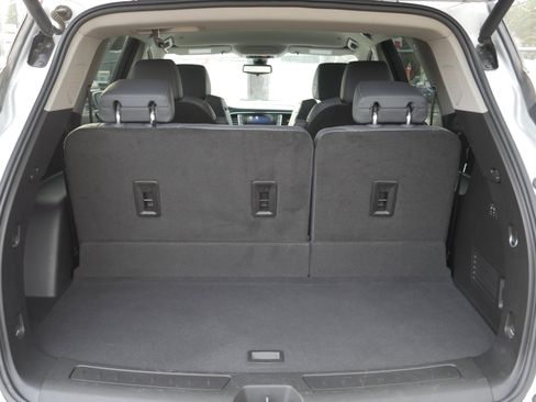 Used 2020 Buick Enclave Premium w/ Surround and Sites Package image 24