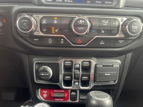 Used 2022 Jeep Gladiator Mojave w/ LED Lighting Group image 30