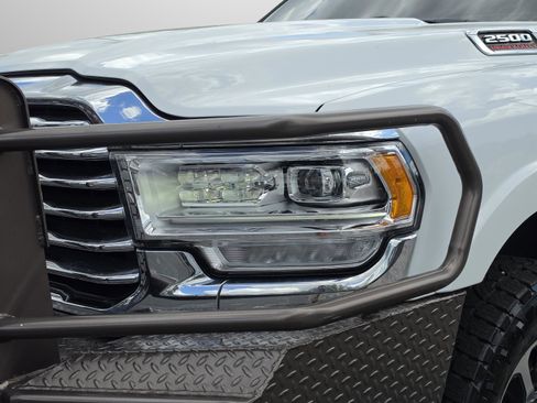 Used 2022 RAM 2500 Limited AWD/4WD image 13