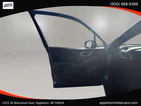 Used 2021 Subaru Forester AWD/4WD image 24