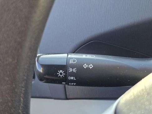 Used 2015 Toyota Prius Four image 24