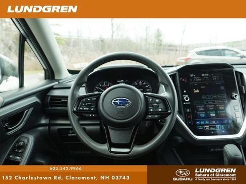 Used 2024 Subaru Crosstrek 2.0i Premium AWD/4WD image 6