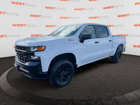Used 2020 Chevrolet Silverado 1500 Custom Trail Boss w/ Custom Convenience Package image 1
