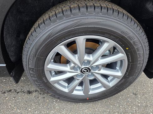 New 2025 MAZDA CX-5 AWD 2.5 S w/ Select Package image 6