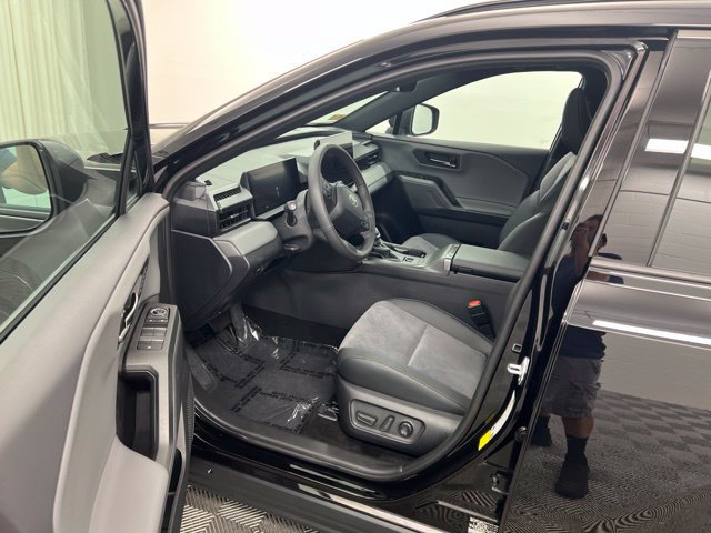 Used 2026 Toyota RAV4 XSE w/ Weather Package AWD/4WD image 12