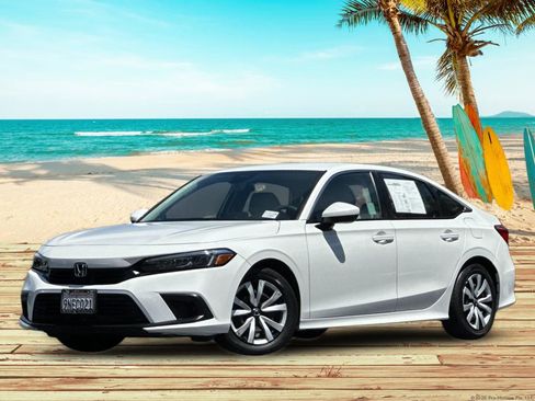 Used 2024 Honda Civic LX image 2