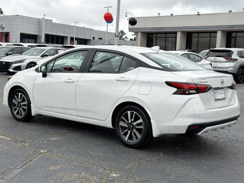 Used 2025 Nissan Versa SV w/ Trunk Package FWD image 3