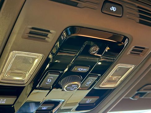 New 2026 Cadillac Escalade Luxury w/ Touring Package image 40