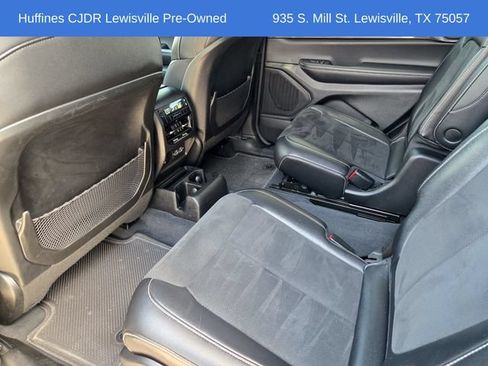 Used 2023 Jeep Grand Cherokee L Laredo RWD image 37