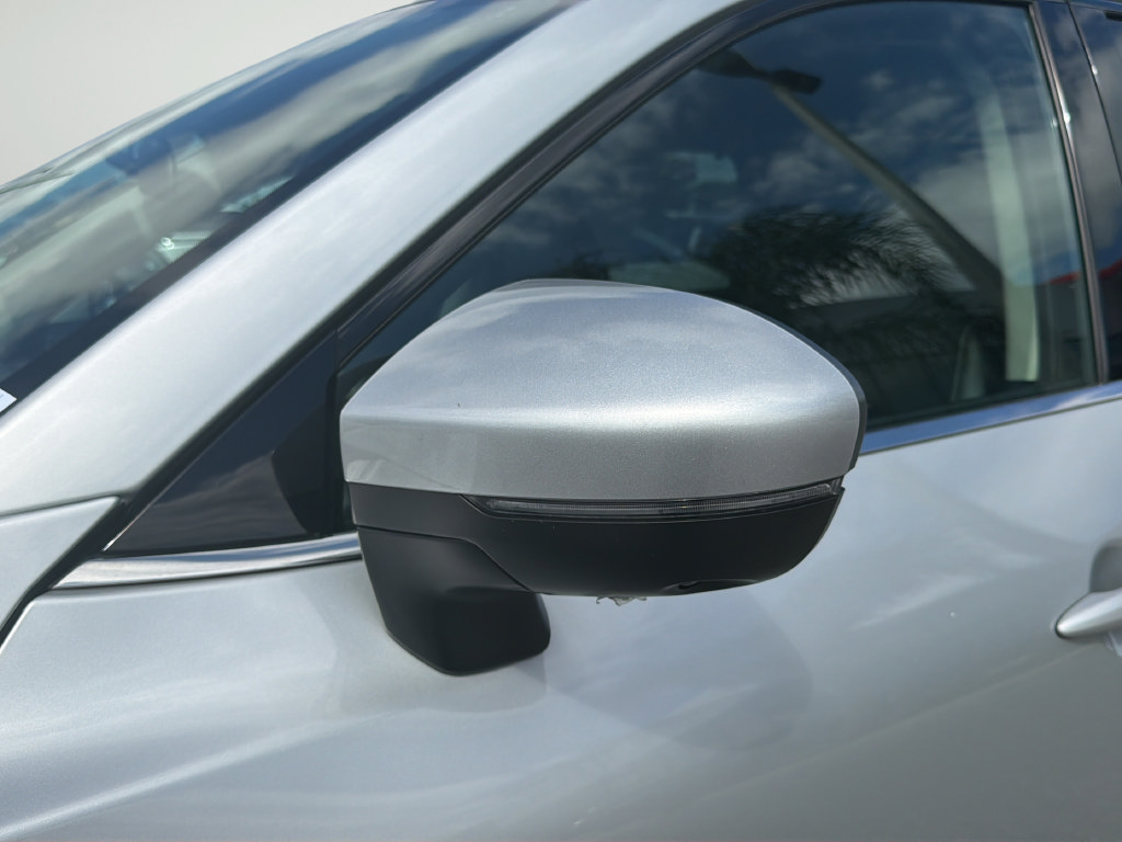 Certified 2025 Nissan Pathfinder SL FWD image 54