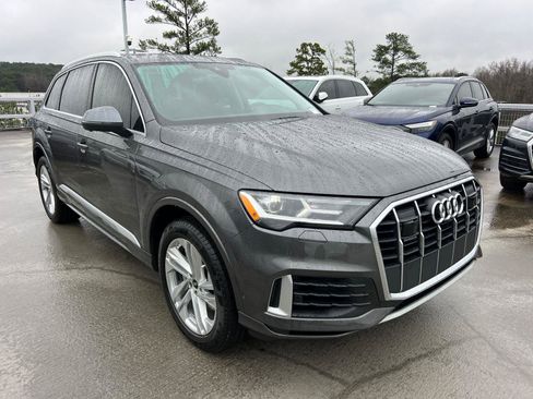 Used 2022 Audi Q7 Premium Plus w/ Premium Plus Package image 3