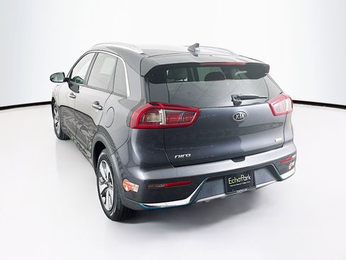Used 2018 Kia Niro EX image 5