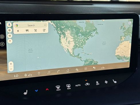 New 2026 Nissan Leaf Platinum+ image 15