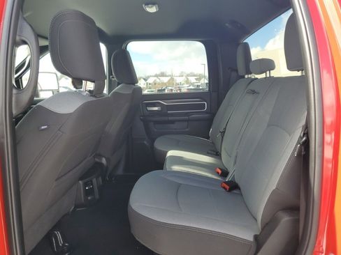 Used 2024 RAM 2500 Big Horn w/ Bed Utility Group image 27