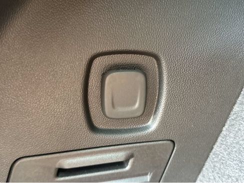 New 2026 Cadillac XT5 Luxury w/ LPO, Floor Liner Package FWD image 32