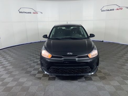 Used 2021 Kia Rio LX image 2