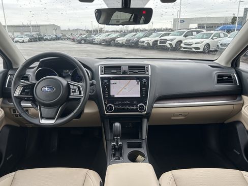Used 2019 Subaru Outback 3.6R Limited w/ Popular Package #2 image 9