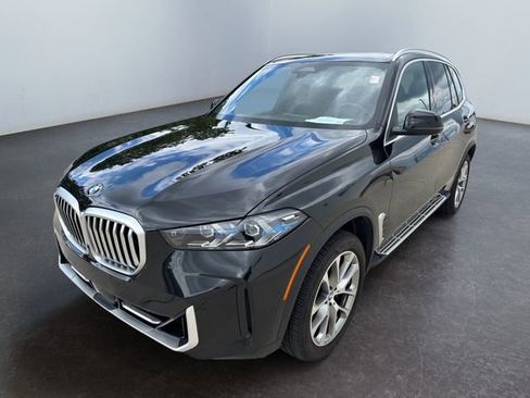 Certified 2025 BMW X5 xDrive40i w/ Climate Comfort Package image 10
