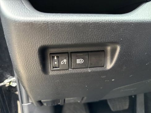 Used 2024 Toyota RAV4 Adventure image 21