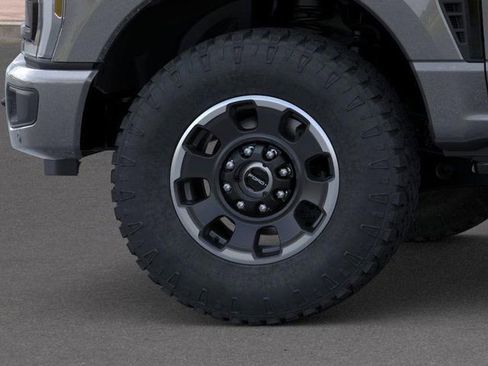 New 2026 Ford F250 Platinum w/ Tremor Off-Road Package image 19