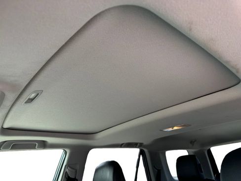 Used 2019 Toyota 4Runner SR5 Premium image 11