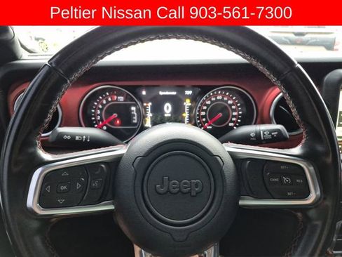 Used 2022 Jeep Gladiator Rubicon w/ Trailer Tow Package AWD/4WD image 27