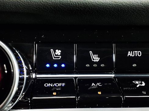 New 2026 Chevrolet Equinox RS w/ Convenience Package III image 16