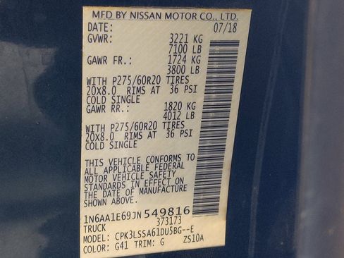 Used 2018 Nissan Titan SV w/ SV Convenience Package image 33