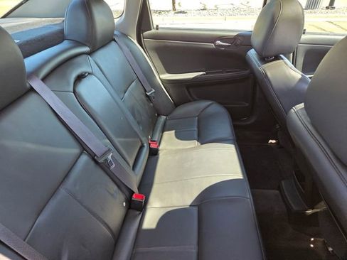 Used 2014 Chevrolet Impala LTZ image 34