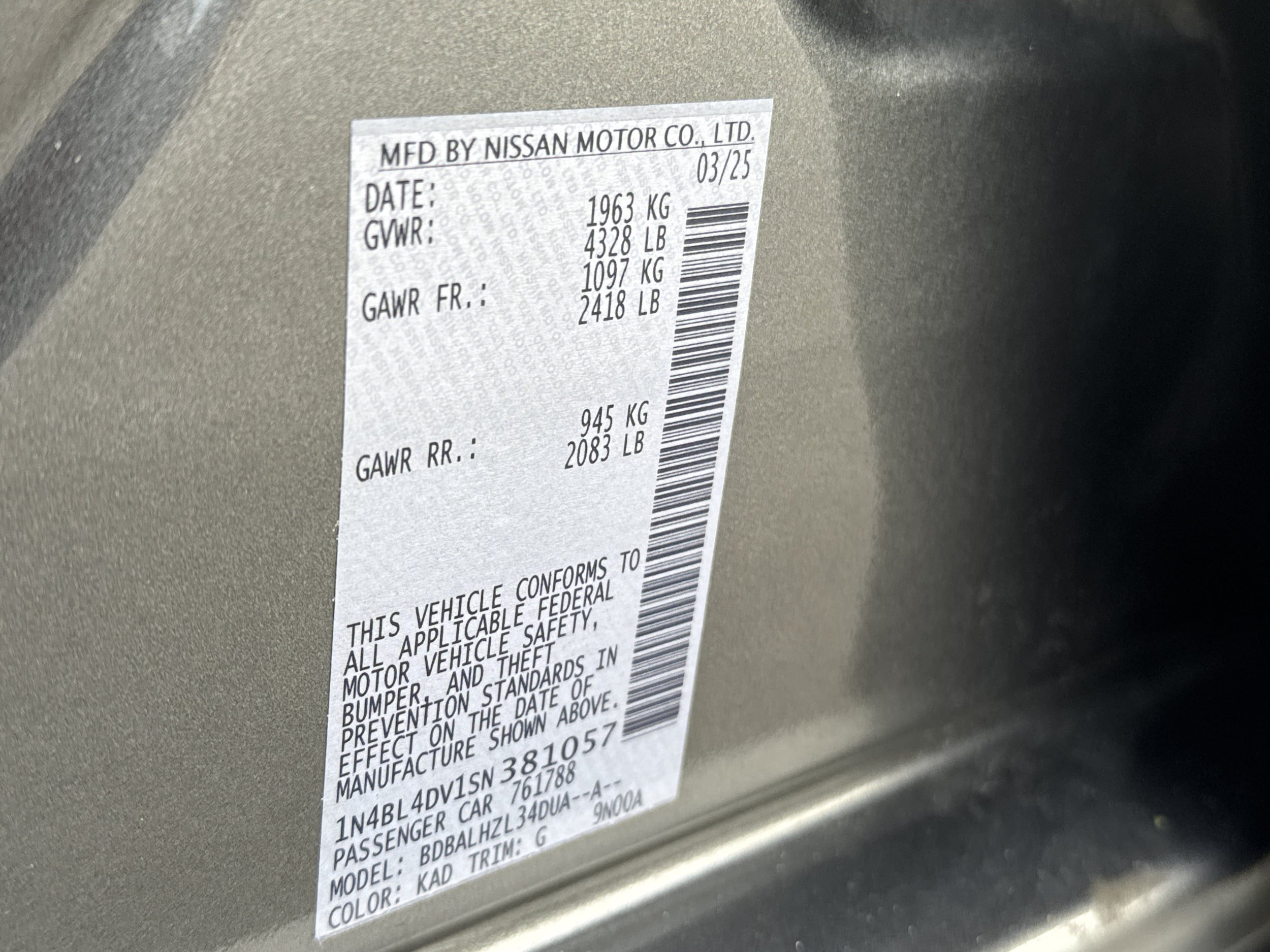 Used 2025 Nissan Altima 2.5 SV FWD image 35